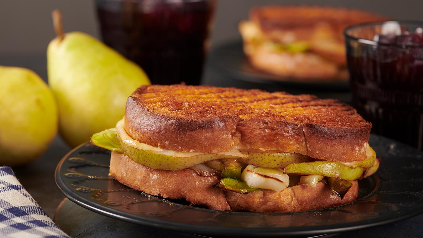 Poire Grilled Cheese Feed Good Rewards